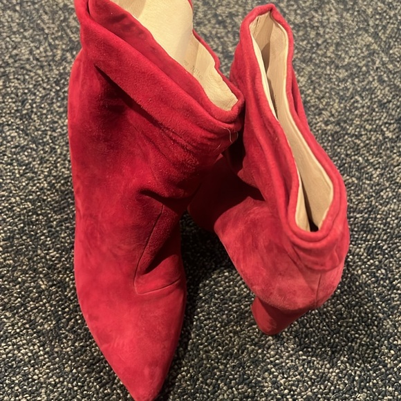 Kristin Cavallari Chinese Laundry Kane Wine Suede Pointed Slouch Ankle Booties - Picture 2 of 5